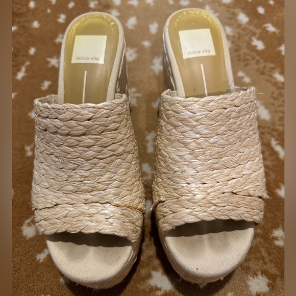 Dolce Vita Elora Platform Wedges - Picture 4 of 6